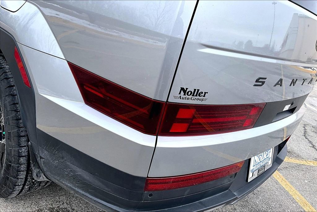 Used 2025 Hyundai Santa Fe XRT image 30