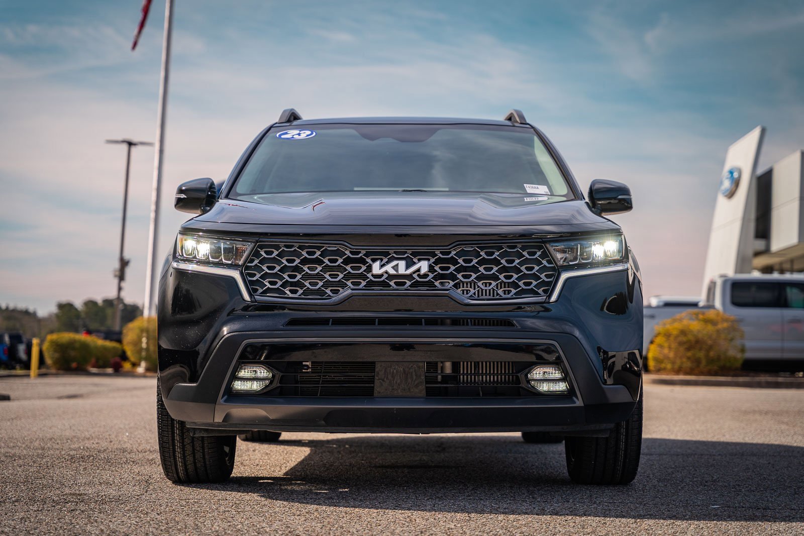 Used 2023 Kia Sorento X-Line EX image 8