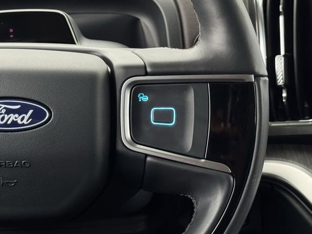 Certified 2025 Ford Expedition Platinum w/ Platinum Ultimate Package image 16