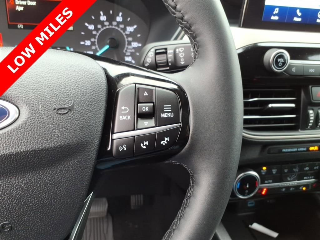 Certified 2022 Ford Escape SEL image 19