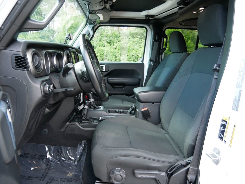 Used 2021 Jeep Wrangler Unlimited Sport AWD/4WD image 14