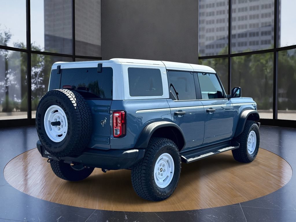 Certified 2025 Ford Bronco Heritage Edition AWD/4WD image 3