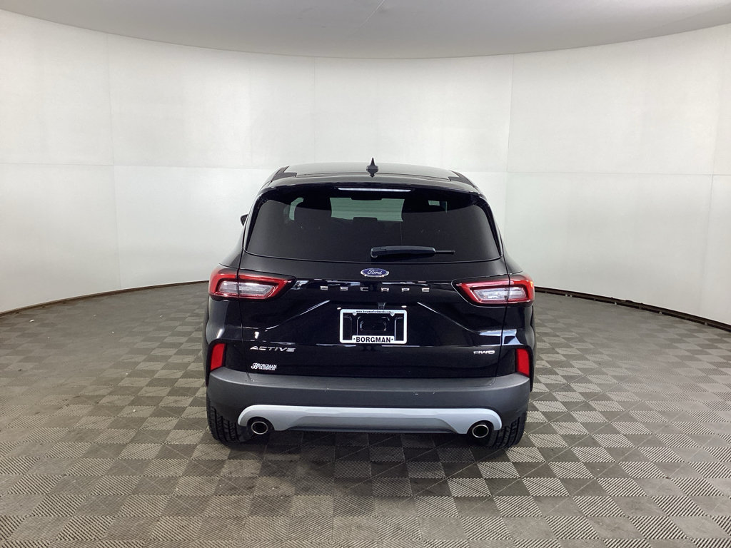Certified 2023 Ford Escape Active AWD/4WD image 3