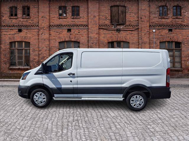 Certified 2025 Ford Transit 250 Low Roof w/ Exterior Upgrade Package RWD image 7