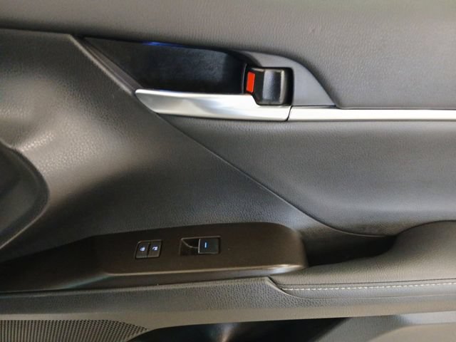Used 2024 Toyota Camry XSE w/ Navigation Package FWD image 16