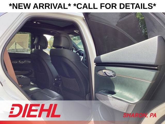 Used 2022 Genesis GV70 2.5T w/ Advanced Package AWD/4WD image 14
