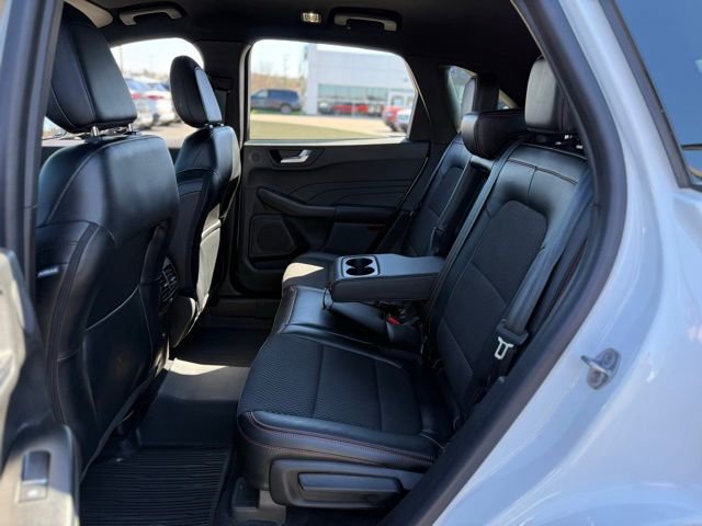 Certified 2023 Ford Escape ST-Line Select w/ Tech Pack #2 AWD/4WD image 18