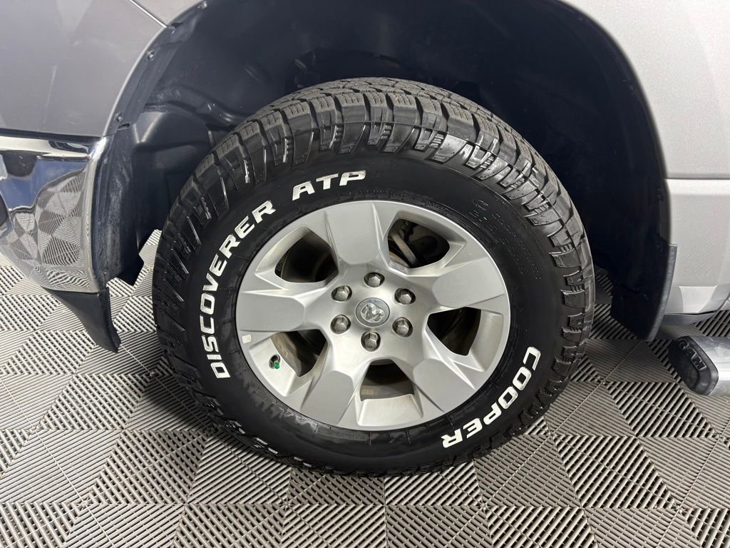 Used 2019 RAM 1500 Big Horn RWD image 9