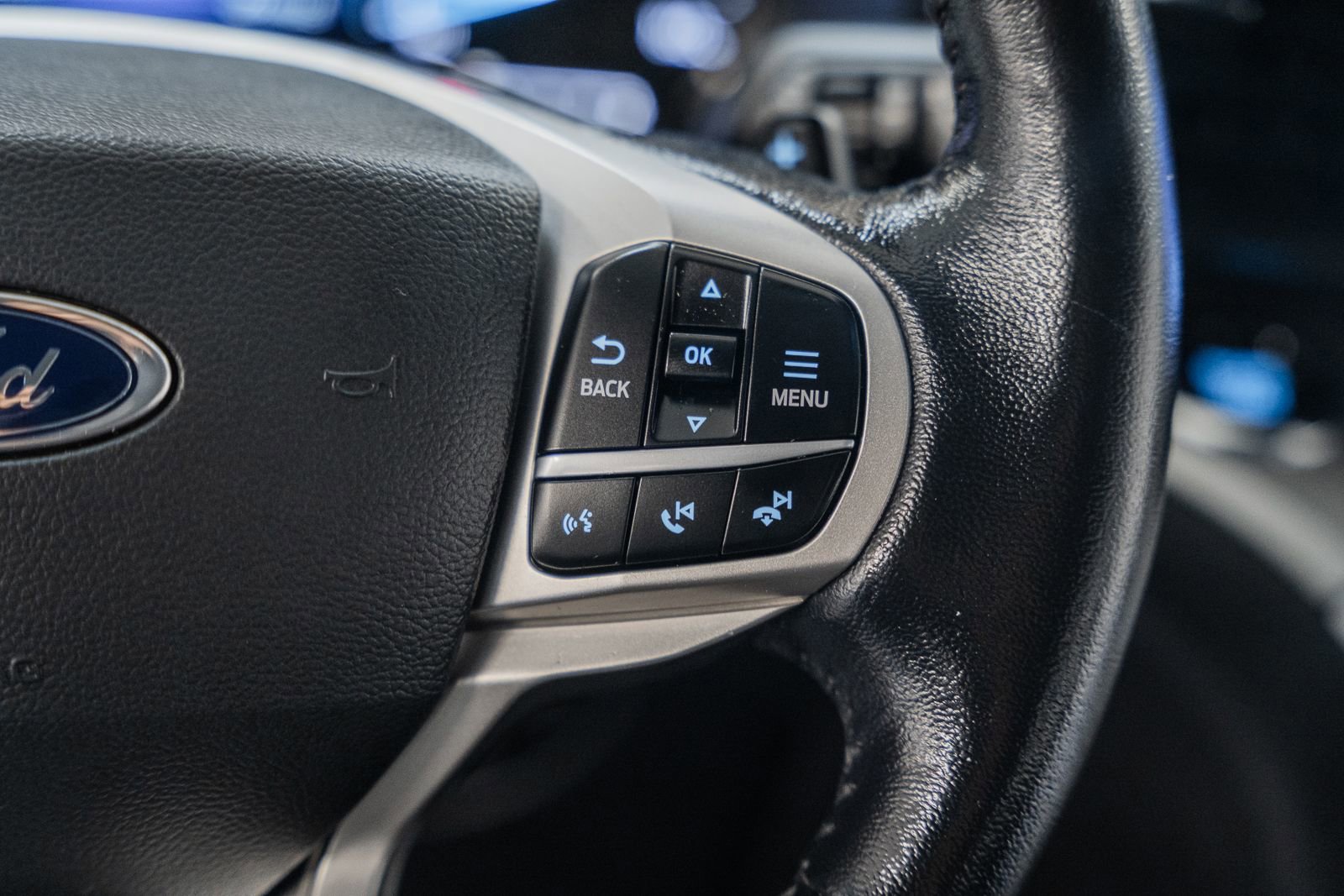 Certified 2021 Ford Explorer XLT w/ Class III Trailer Tow Package image 32