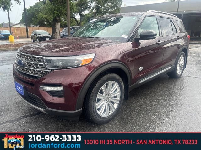 Certified 2022 Ford Explorer King Ranch w/ Class IV Trailer Tow Package RWD image 3
