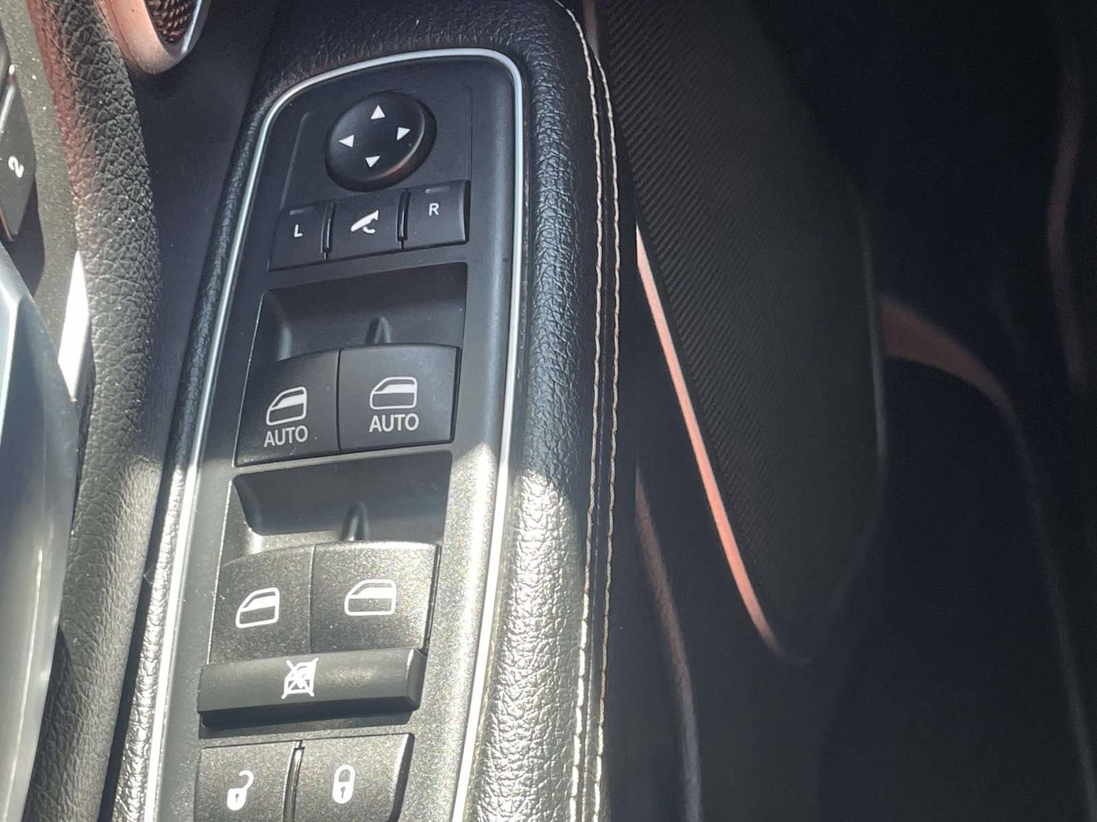 Used 2020 RAM 1500 Laramie image 27