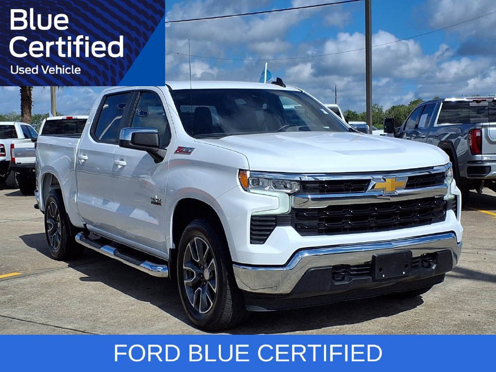 Used 2024 Chevrolet Silverado 1500 LT w/ Z71 Off-Road Package AWD/4WD image 7