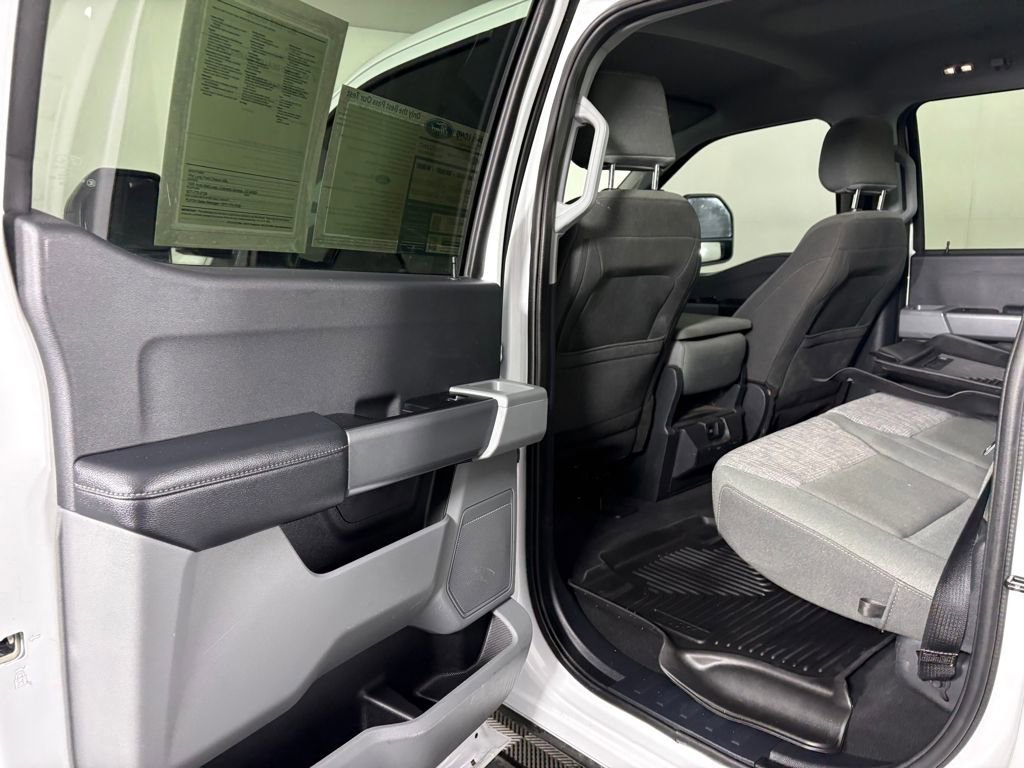 Certified 2024 Ford F350 XLT image 28