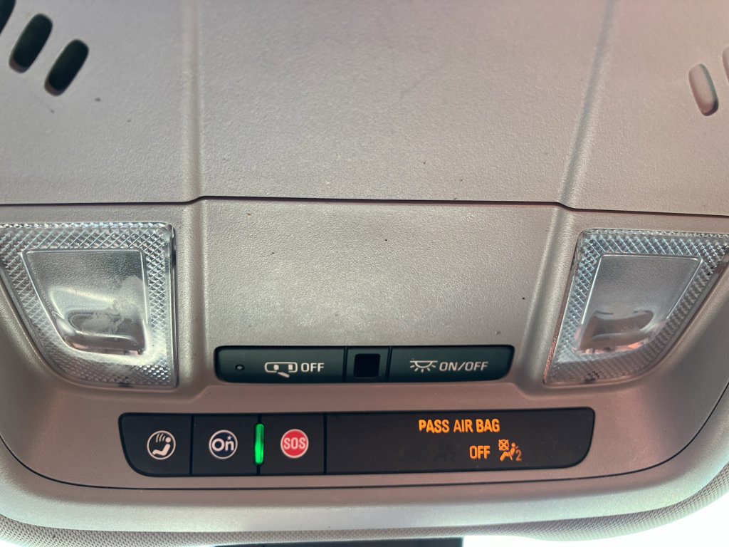 Used 2021 GMC Terrain SLE w/ Elevation Edition image 25