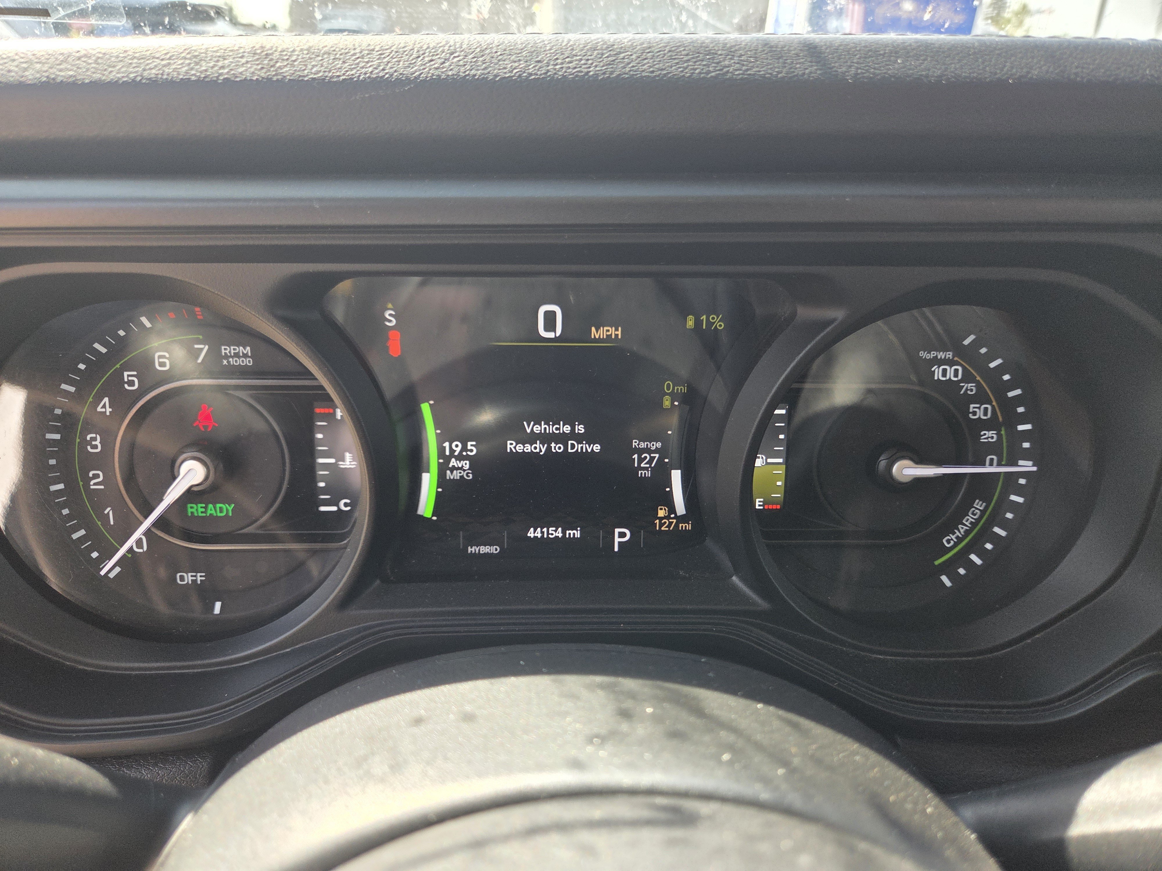 Used 2024 Jeep Wrangler Unlimited Sahara AWD/4WD image 7