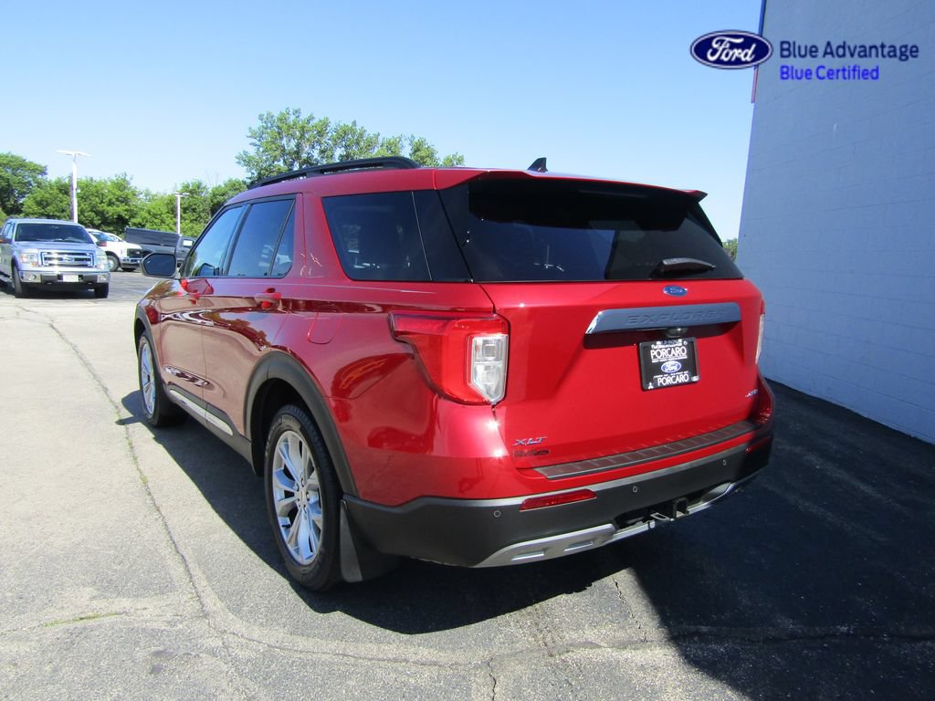 Certified 2024 Ford Explorer XLT w/ Equipment Group 202A AWD/4WD image 4