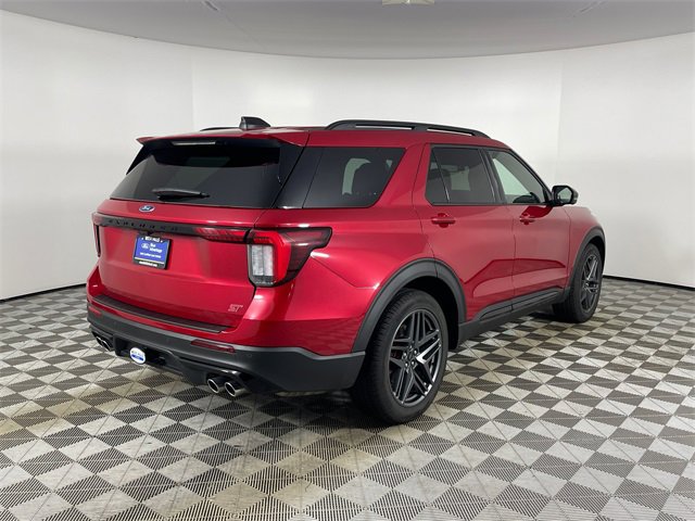 Certified 2025 Ford Explorer ST image 24