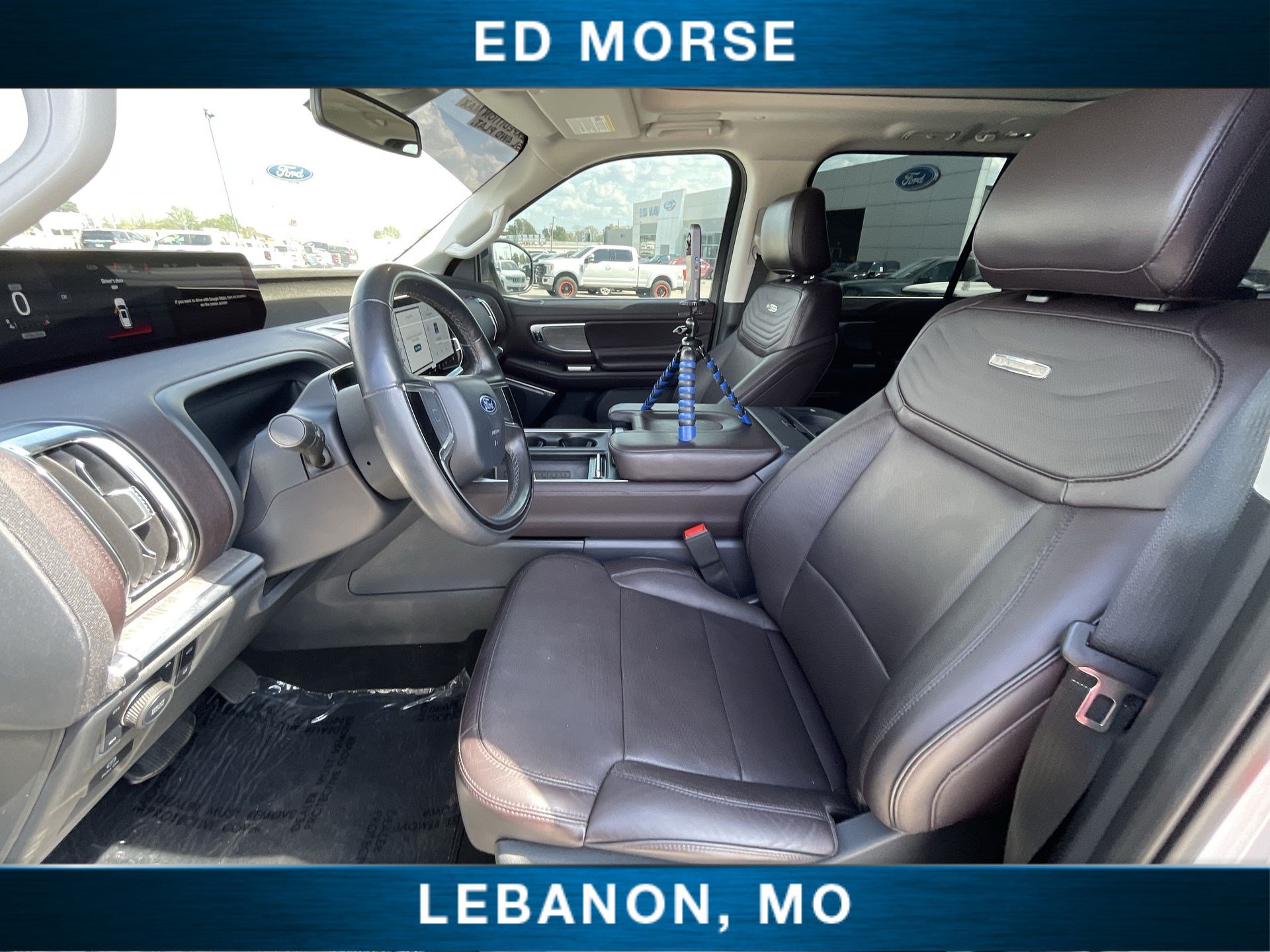 Certified 2025 Ford Expedition Max Platinum w/ Platinum Ultimate Package AWD/4WD image 19