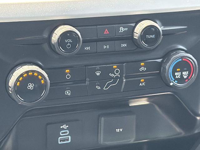 Certified 2025 Ford F250 XLT AWD/4WD image 15