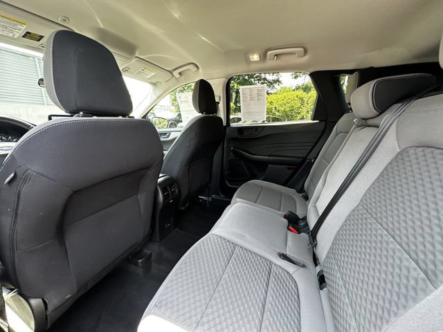 Certified 2022 Ford Escape SE w/ SE Sport Appearance Package AWD/4WD image 18