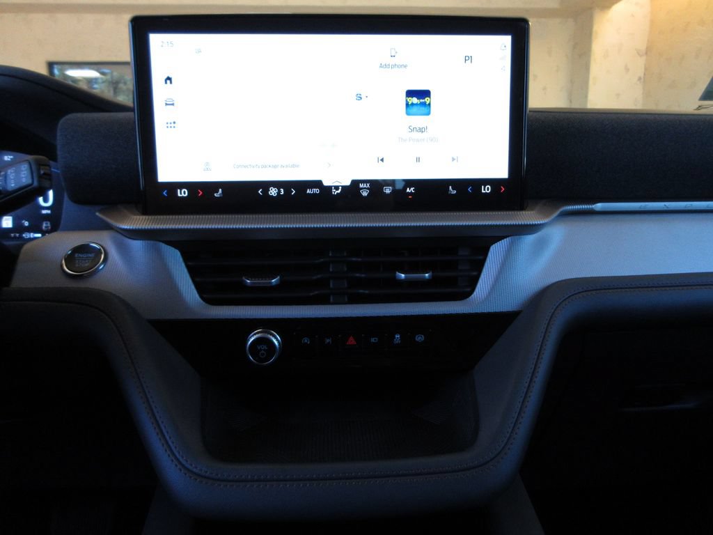 Certified 2025 Ford Explorer Active RWD image 18