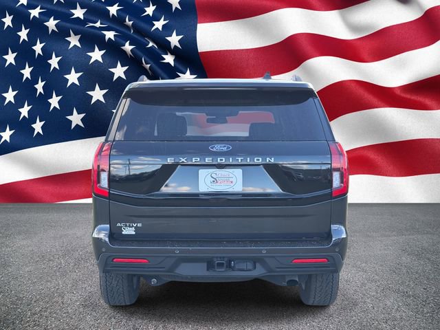 Certified 2025 Ford Expedition Active AWD/4WD image 8