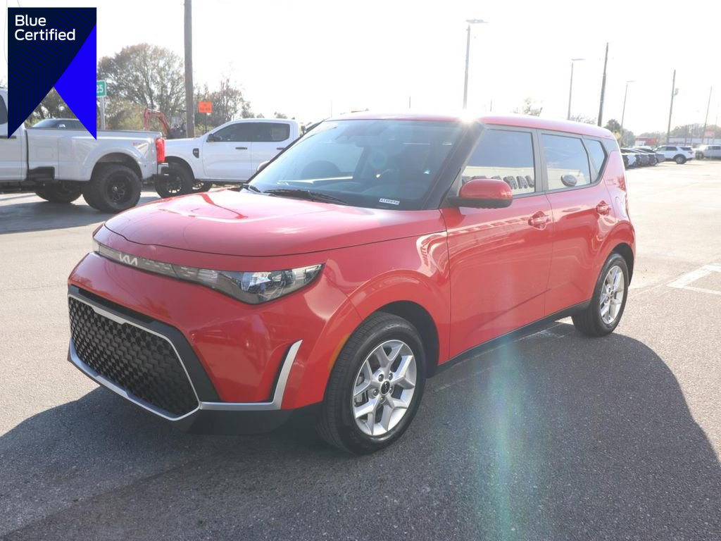 Used 2025 Kia Soul LX w/ LX Technology Package image 1