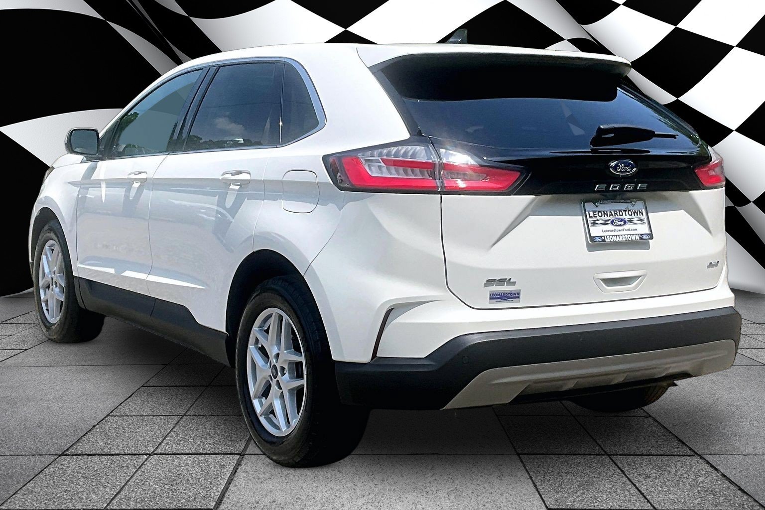 Certified 2022 Ford Edge SEL w/ Convenience Package AWD/4WD image 12