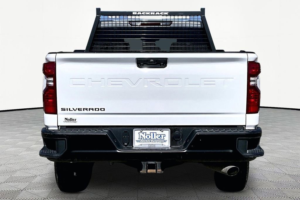 Used 2024 Chevrolet Silverado 2500 W/T w/ WT Convenience Package image 3