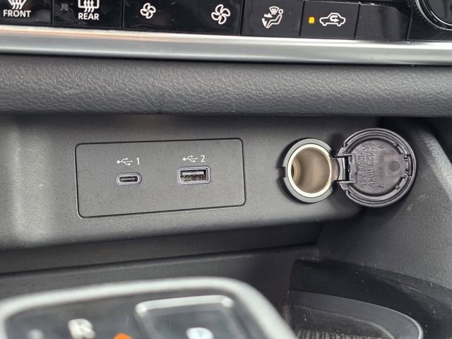 Used 2022 Nissan Rogue SV FWD image 17
