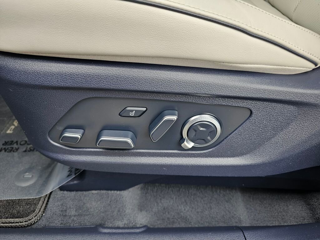 Used 2025 Hyundai Palisade Calligraphy AWD/4WD image 17