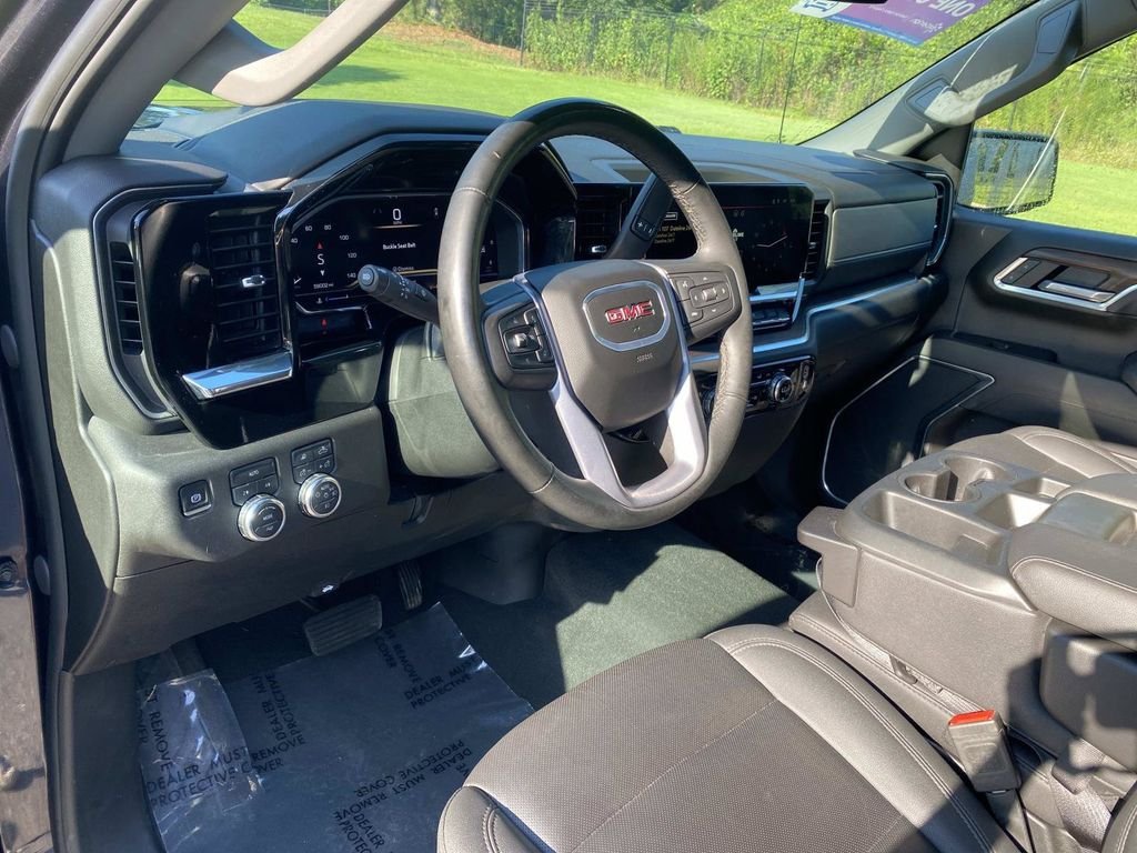 Used 2025 GMC Sierra 1500 SLT AWD/4WD image 25