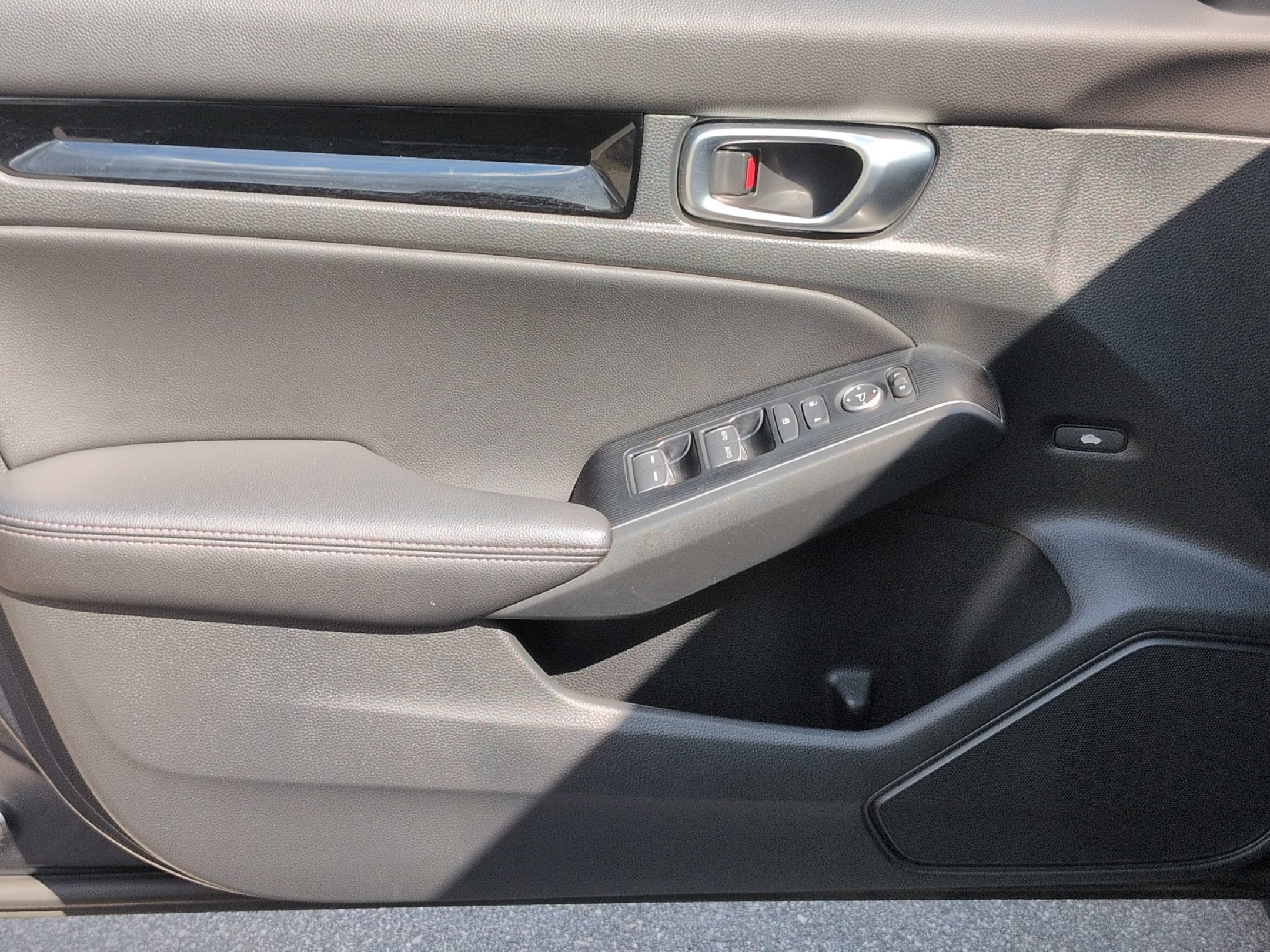 Used 2024 Honda Civic Touring image 13