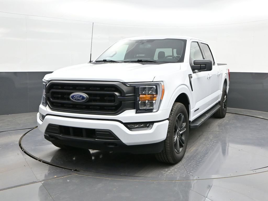 Certified 2022 Ford F150 XLT w/ Equipment Group 302A High image 29