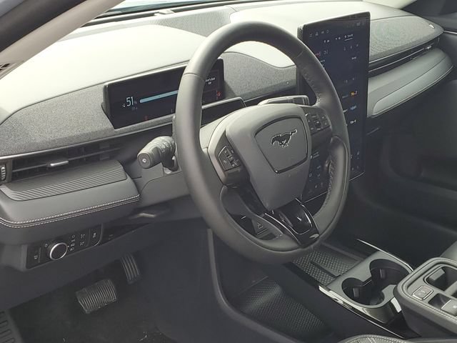 Certified 2025 Ford Mustang Mach-E Premium AWD/4WD image 7