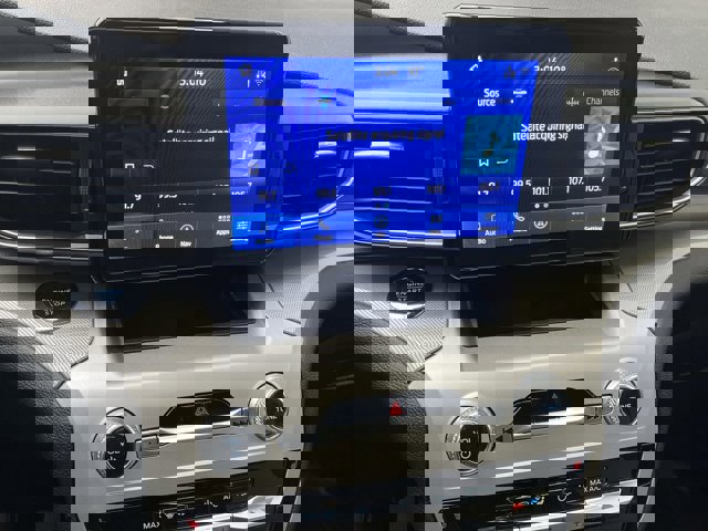 Certified 2022 Ford Explorer XLT w/ XLT Sport Appearance Package image 24