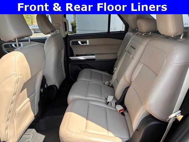 Certified 2022 Ford Explorer XLT w/ Equipment Group 202A image 16
