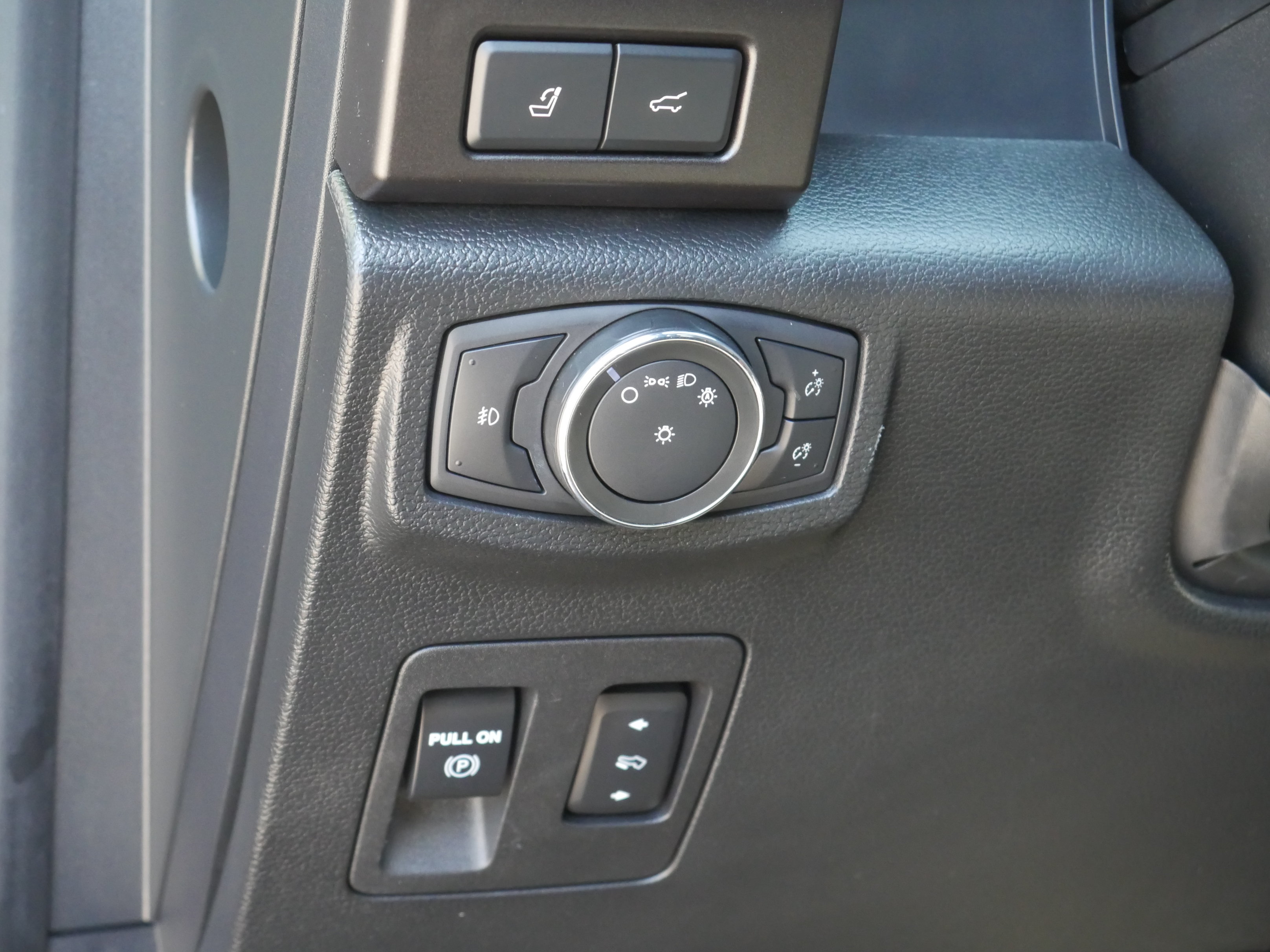 Certified 2021 Ford Expedition Max Limited AWD/4WD image 6