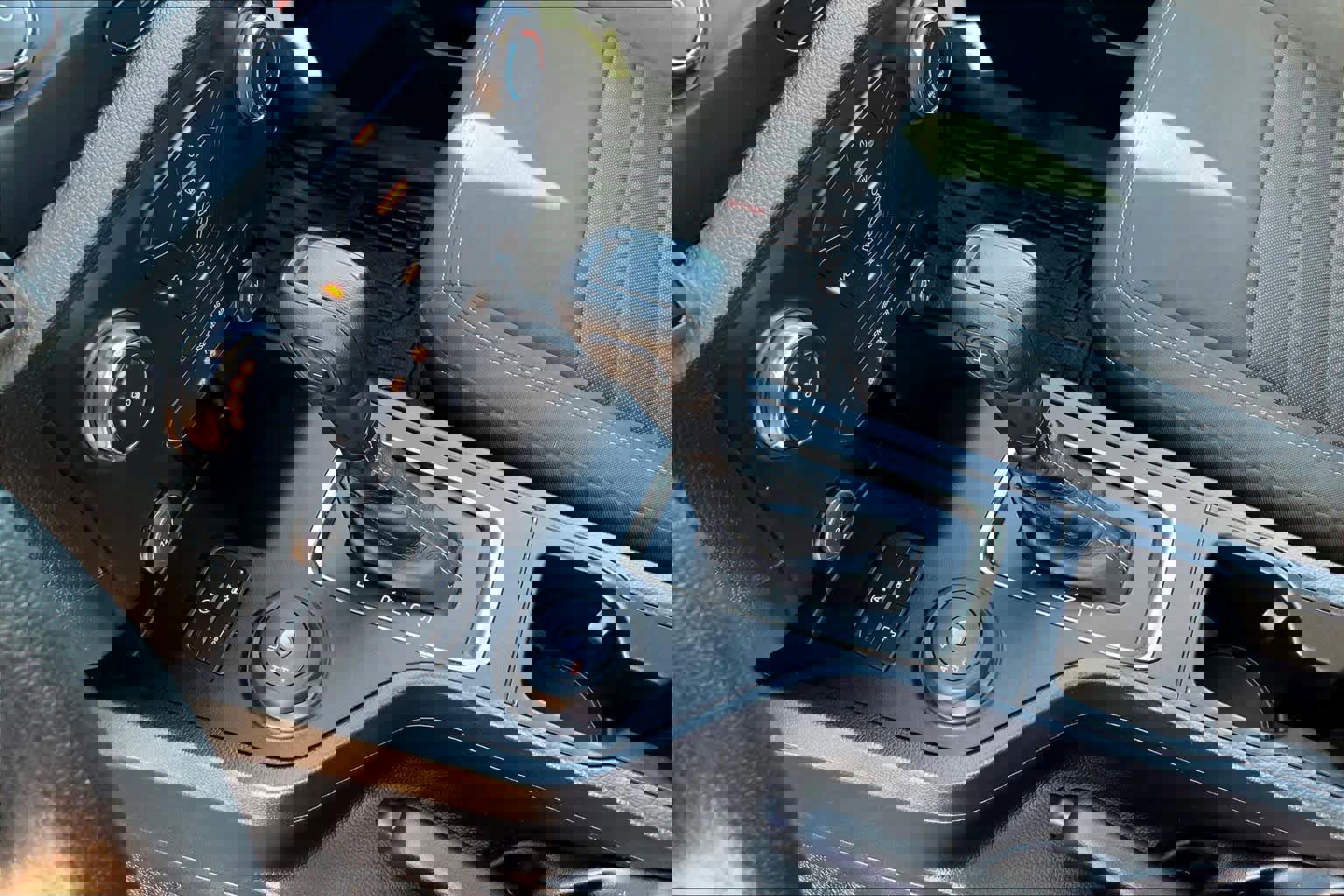 Certified 2020 Ford Ranger XL w/ Equipment Group 101A Mid image 17