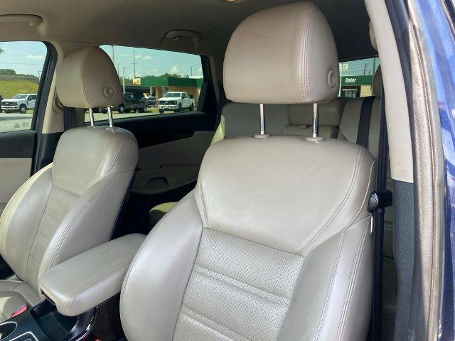 Used 2019 Kia Sorento EX FWD image 11