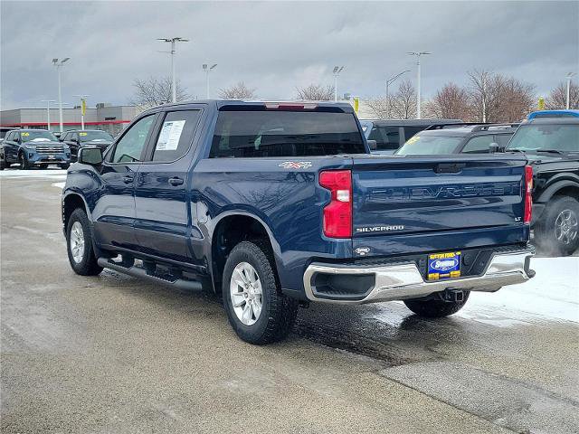 Used 2021 Chevrolet Silverado 1500 LT image 2