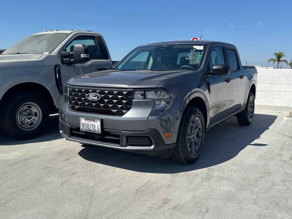 Certified 2026 Ford Maverick XLT FWD image 3