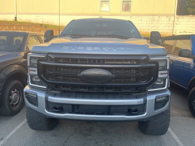Certified 2022 Ford F350 Lariat w/ Tremor Off-Road Package AWD/4WD image 2
