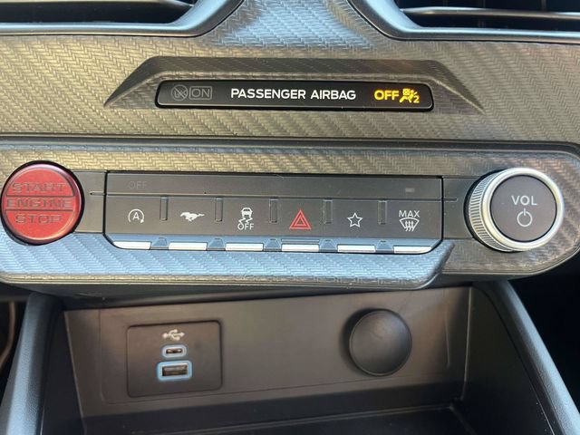 Certified 2025 Ford Mustang Coupe RWD image 33