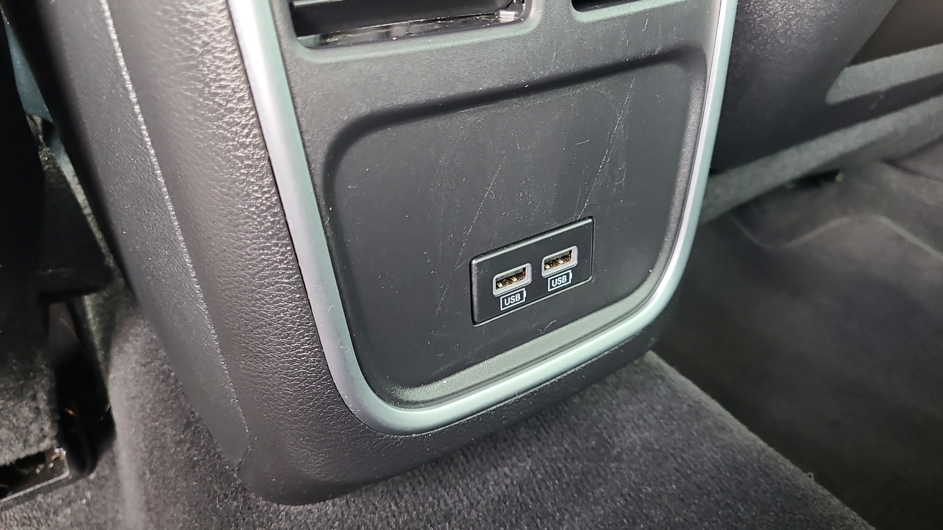Used 2022 Dodge Charger R/T RWD image 16