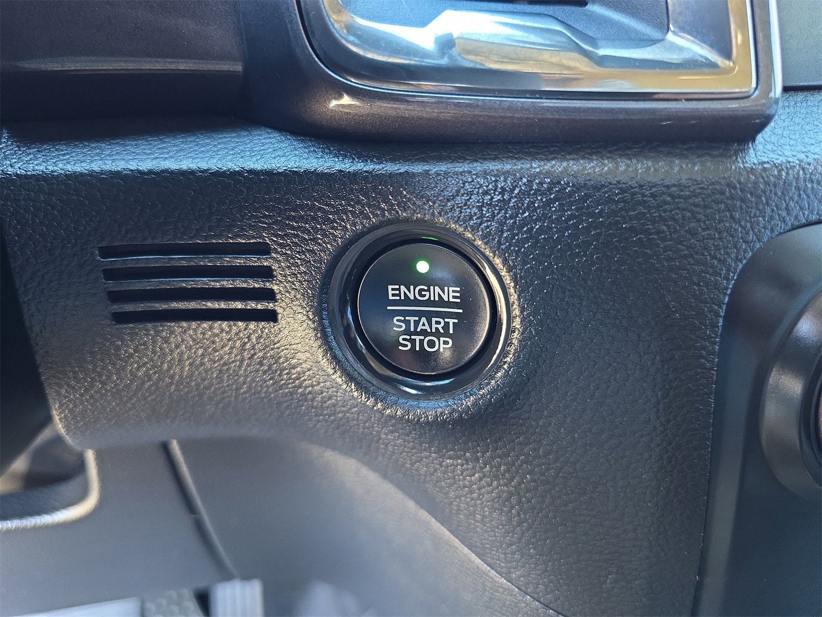 Certified 2023 Ford Ranger Lariat w/ FX4 Off-Road Package image 25