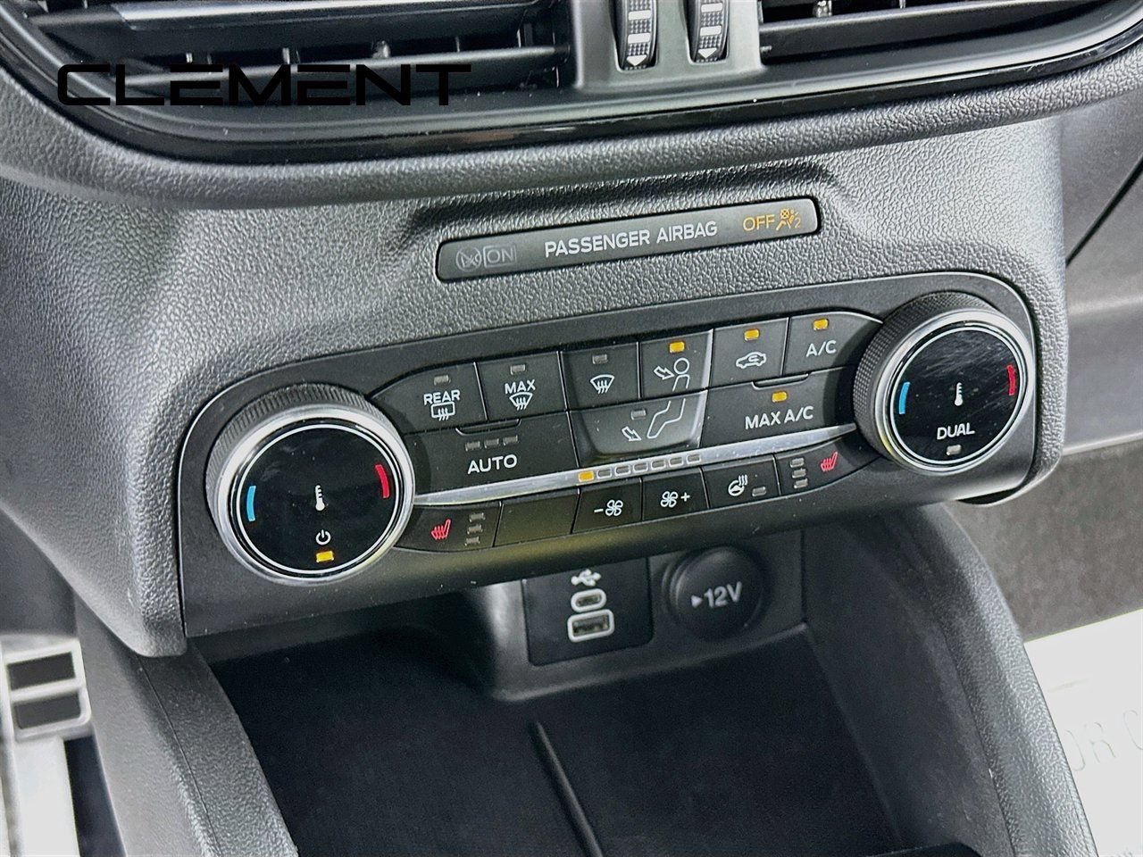 Certified 2024 Ford Escape ST-Line AWD/4WD image 22