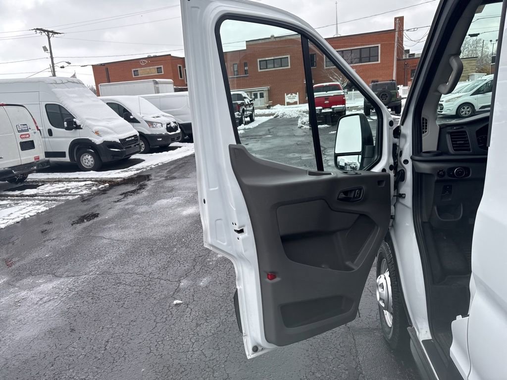 Certified 2023 Ford Transit 350 Medium Roof AWD image 18