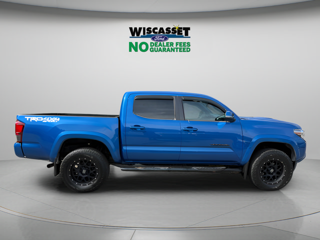 Used 2018 Toyota Tacoma TRD Sport w/ Technology Package AWD/4WD image 6