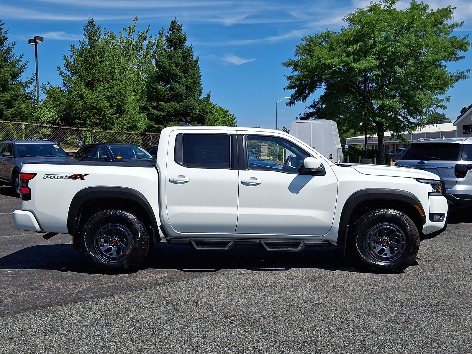 Used 2026 Nissan Frontier PRO-4X w/ Pro-4x Convenience Package AWD/4WD image 7